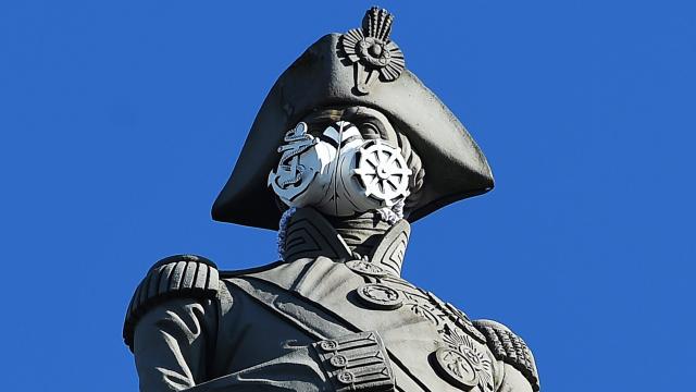 Contre la pollution à Londres, Greenpeace masque les monuments