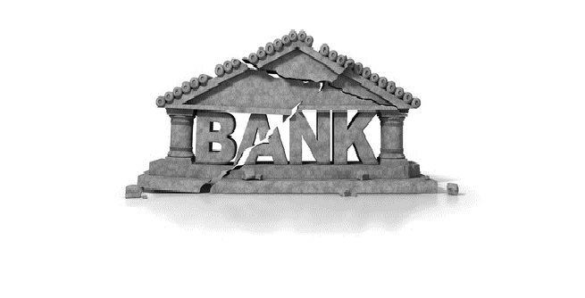 Bankların bağlanmasında ehtiyatlı olmaq lazımdır – TƏHLİL