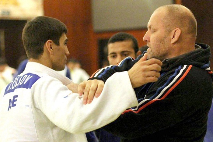 L’équipe d’Azerbaïdjan de judo continue sa séance d’entraînement au Brésil