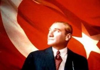 91 yaşlı Türkiyə Cümhuriyyəti...