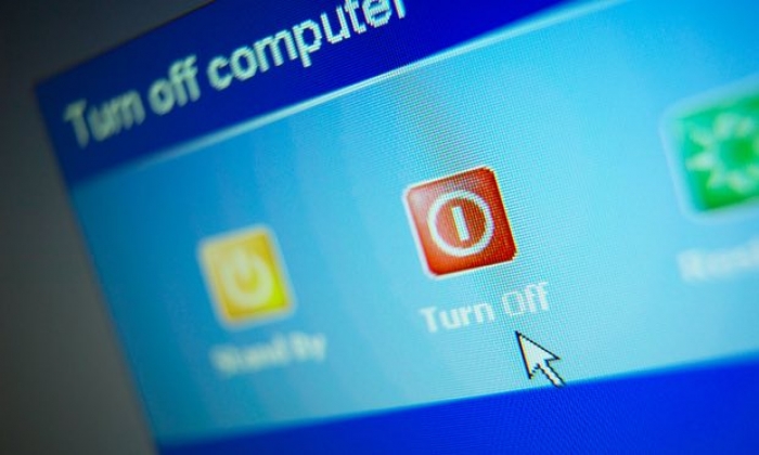 UK government PCs open to hackers as paid Windows XP support ends