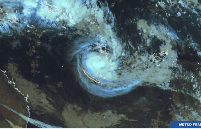 La Nouvelle-Calédonie en alerte maximale à l'approche du cyclone Cook