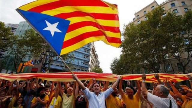 عقب نشره بالجريدة الرسمية.. قرار حل حكومة إقليم كتالونيا يدخل حيز التنفيذ