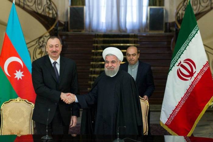 Le président azerbaïdjanais félicite Hassan Rohani