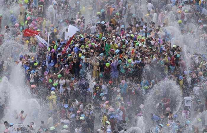Myanmar : au moins 14 morts lors de la Fête de l'eau