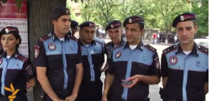 Polisi ilə MTX arasında qalmaqal- Ermənistanda 