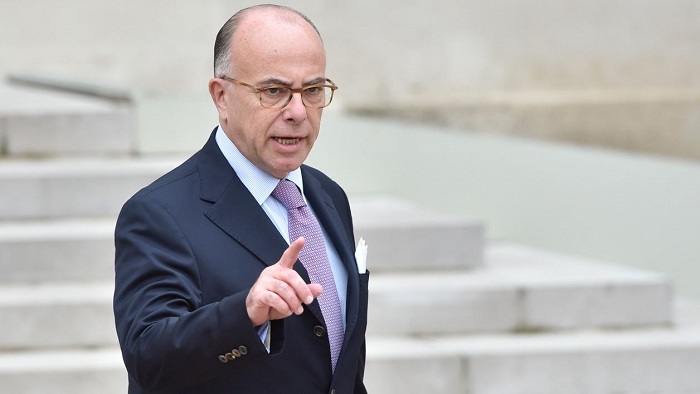 Primaire du PS:  Cazeneuve ne soutiendra personne