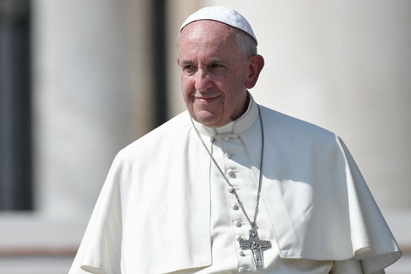 Bon anniversaire François: une adresse mail pour les 80 ans du pape