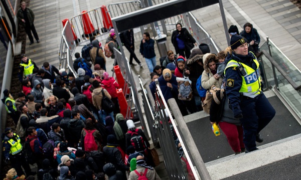 Le Danemark envisage de fermer sa frontière aux migrants