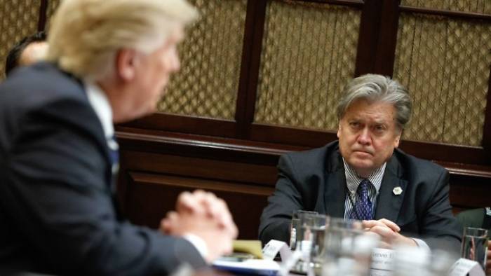 Trumps Anwalt droht Bannon mit Klage