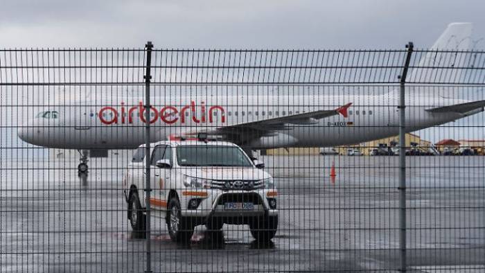 Island hält Air-Berlin-Maschine fest