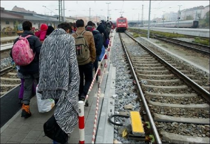 Bund weist Bericht über Kassen-Defizit durch Flüchtlinge zurück