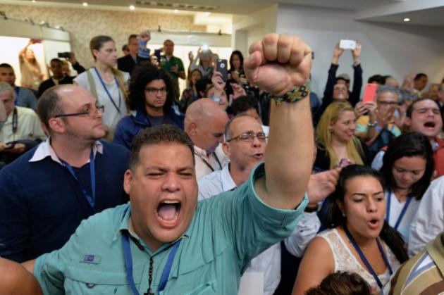 Venezuela : l`opposition remporte la majorité parlementaire