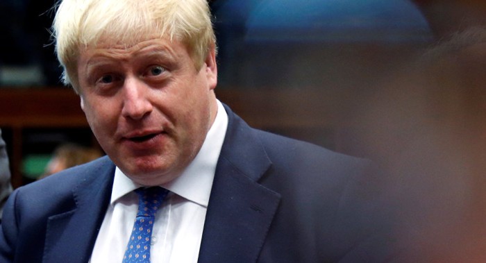 Siria califica de inepto a canciller británico por declaraciones sobre el conflicto