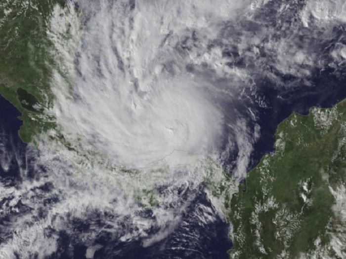Sturm “Otto“ wird zum Hurrikan