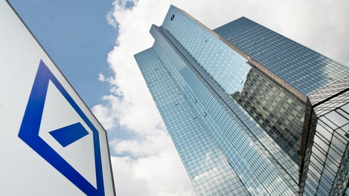Deutsche Bank macht Rekordverlust