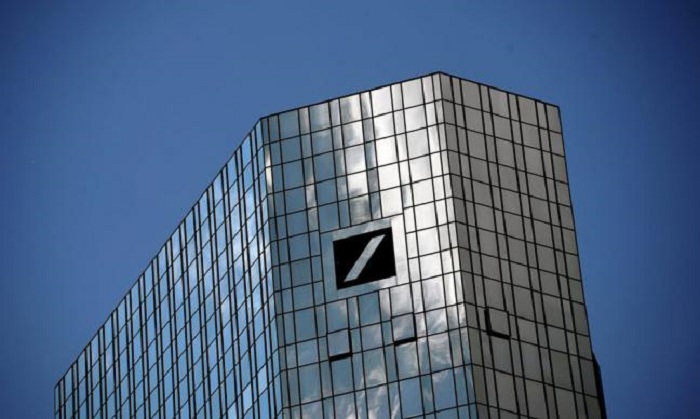 Deutsche Bank streicht Tausende Stellen