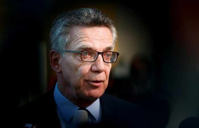 De Maiziere rät türkischen Wissenschaftlern zu Aufenthaltsstatus