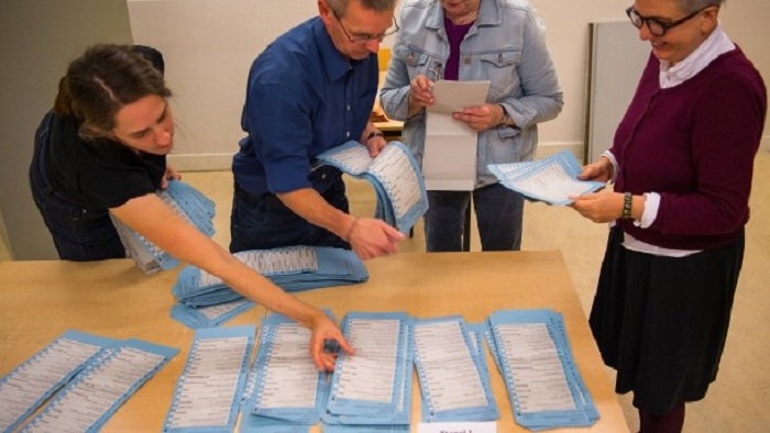 Niederlande verzichten bei Wahl auf Computer