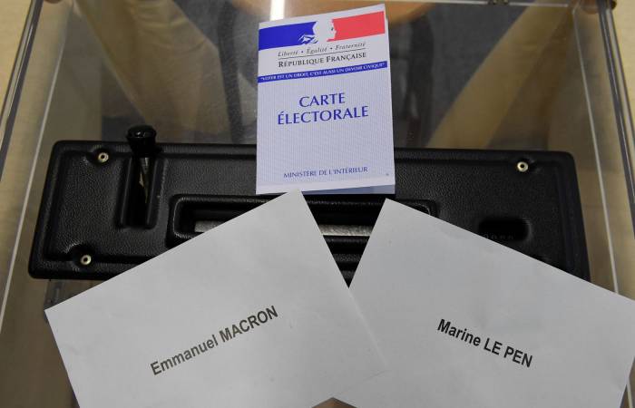 Présidentielle: le scrutin lancé en Outre-mer et pour les Français de l'étranger
