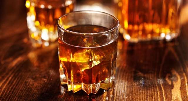 تناول الكحوليات بمستويات عالية الخطورة يزداد بين الأمريكيين