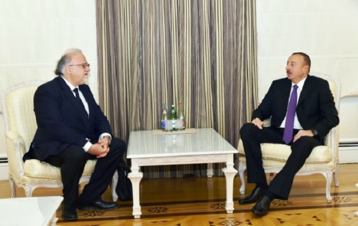 Der Präsident traf sich mit dem Französischen Botschafter