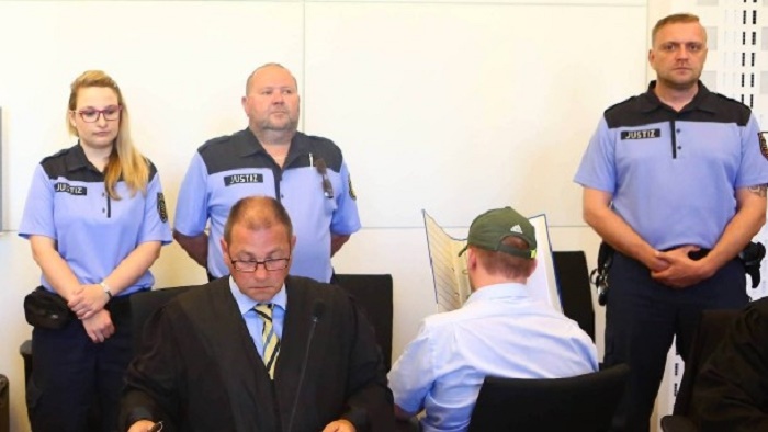 Lebenslang für Mörder von 17 Jahre alter Anneli