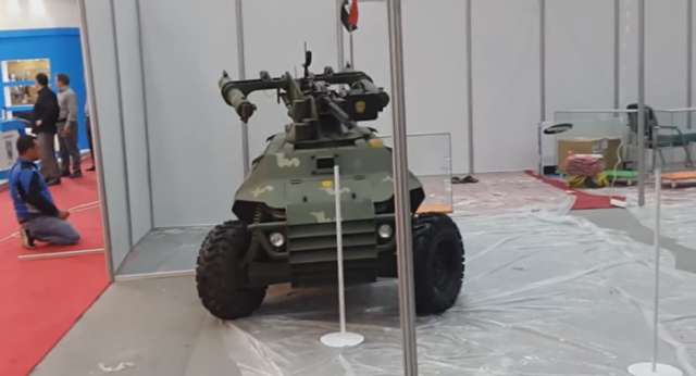 ¿Dónde está su Dios ahora?`: El robot antiterrorista iraquí debuta en Mosul 