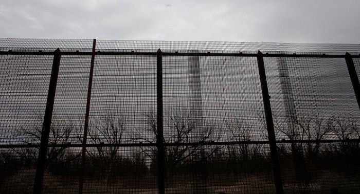 El muro de la discordia: Trump firma la orden ejecutiva sobre inmigración 