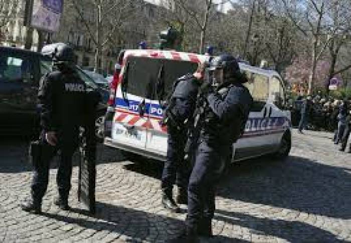 Explosion nahe Postamt in Rom: Briefbombe vermutet