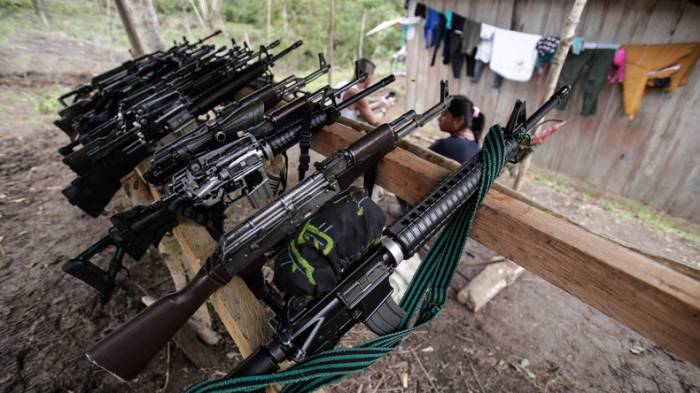 Erste FARC-Rebellen legen offiziell ihre Waffen nieder