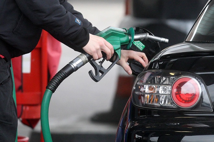 Azərbaycanda benzin daha ucuzdur - ABŞ-la müqayisə