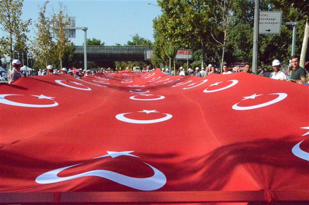 Tens of thousands rally for anti-terror march in Ankara - V?DEO