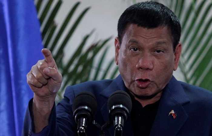 Duterte ordena a militares ocupar islas en el Mar de China Meridional