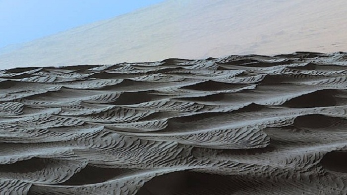 Marsrover stößt auf große Sandwüste