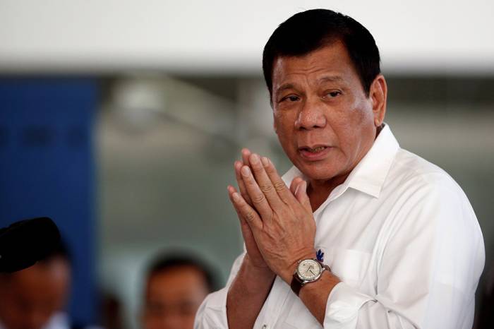 Duterte abrège sa visite en Russie