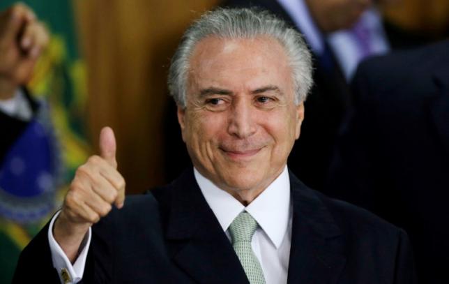 Brazil`s interim leader rejects minister`s threat to prosecutors