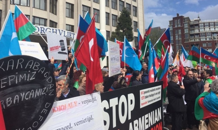 Mass protest held outside Armenian embassy in Netherlands