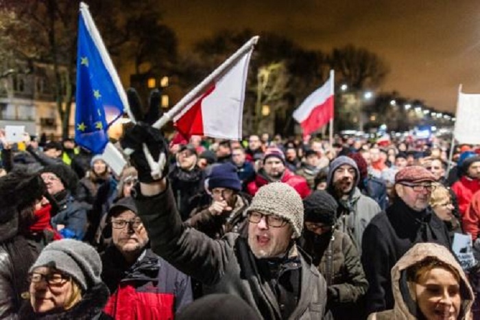 Luxemburg fordert EU zu klarer Positionierung gegenüber Warschau auf