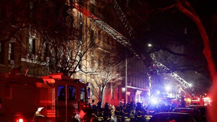 Zwölf Menschen sterben bei Wohnhausbrand