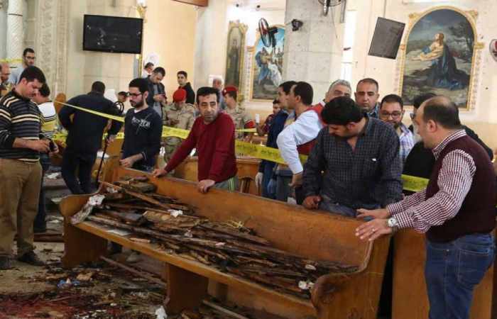 Attentat contre une église d'Alexandrie: vidéo du moment de l'explosion