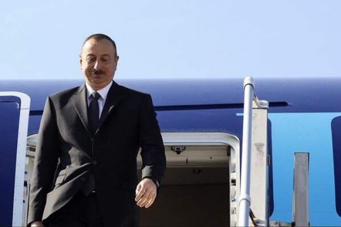 Azerbaijani president starts visit to Iran
