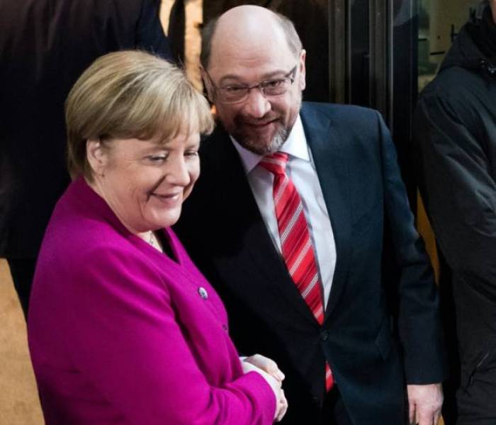 Merkel et Schulz promettent une "nouvelle politique" en Allemagne
