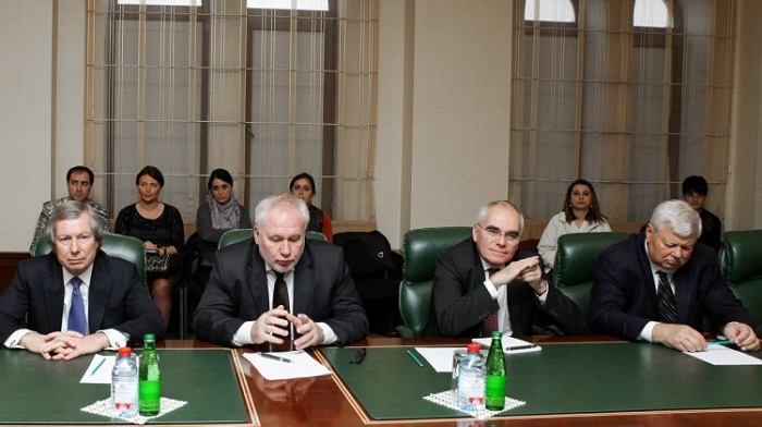Russian, French co-chairs en route to Baku
