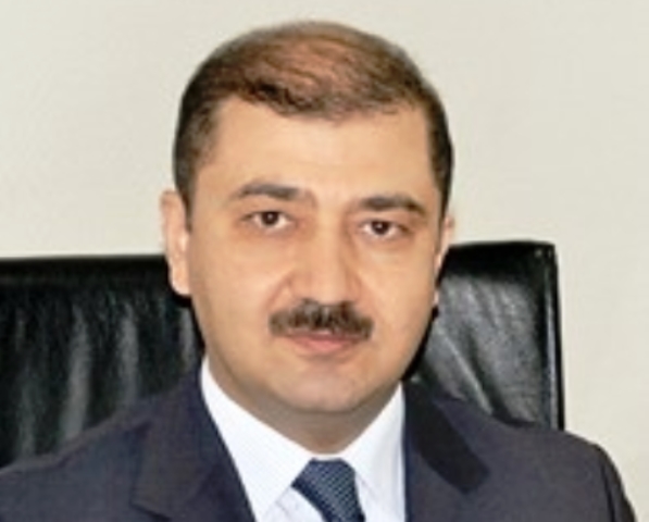 Rabitə nazirliyinin daha bir məmuru işini itirdi