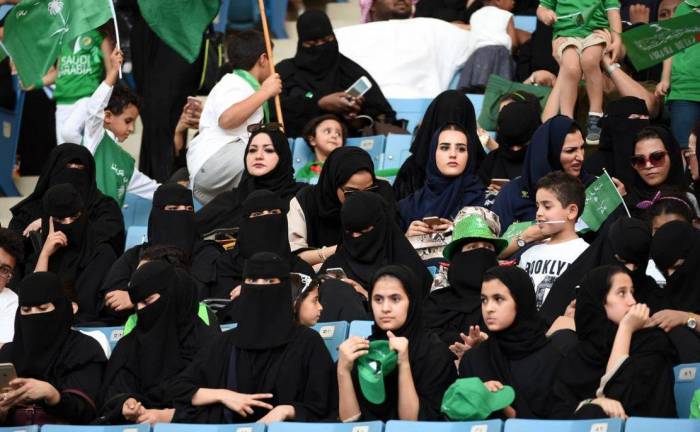 Les Saoudiennes pourront assister à des matches de foot