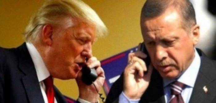 Erdogan et Trump ont discuté des relations bilatérales et du Sommet de Sotchi