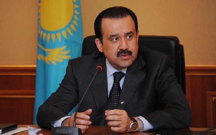Oil may fall to $20 barrel in first half of 2016 - Kazakh PM
