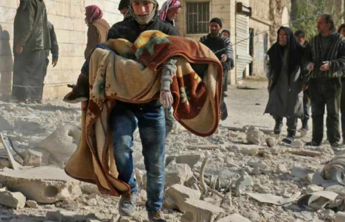 Bombardements dans l'est de la Syrie, au moins 23 morts