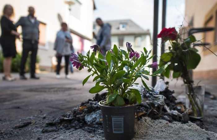 Obdachloser verbrennt auf der Straße